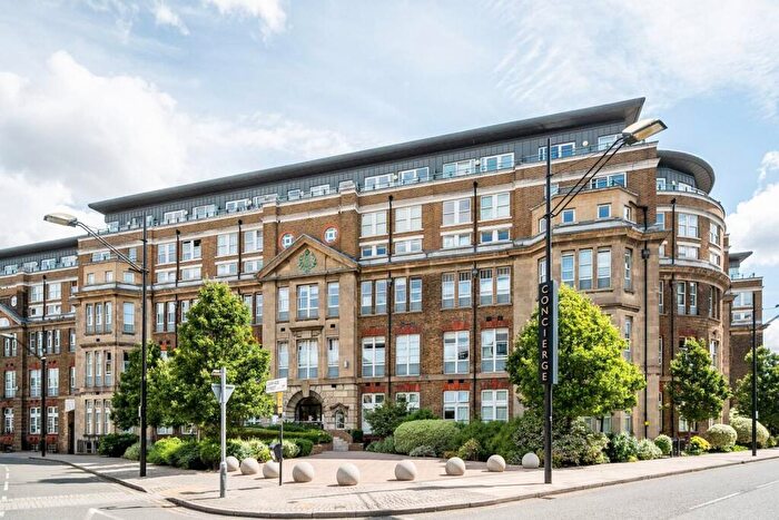 3 Bedroom Flat For Sale In Building, Cadogan Road, Woolwich, London, SE18