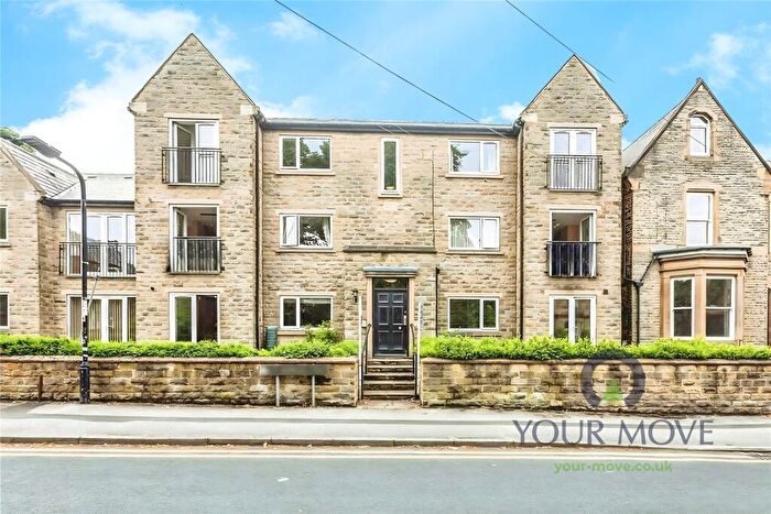 2 Bedroom Flat To Rent In Hopwood Street, Barnsley, South Yorkshire, S70