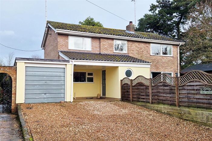 4 Bedroom Detached House For Sale In Ixworth Road, Troston, Bury St. Edmunds, IP31