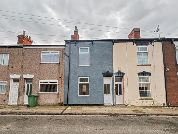 3 Bedroom Terraced House For Sale In Grafton Street, Grimsby, DN32