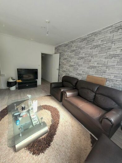 Studio To Rent In Turin Street, Bethnal Green, London, E2