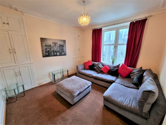 1 Bedroom Flat To Rent In Menzies Road, Torry, Aberdeen, AB11