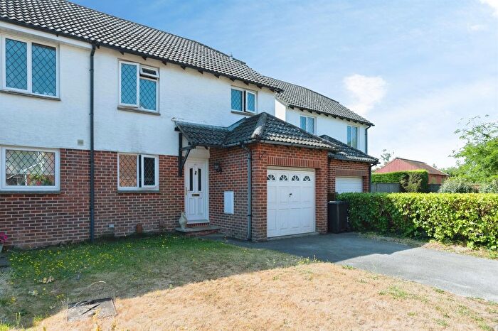 4 Bedroom Semi-Detached House For Sale In Spetisbury Close, Bournemouth, BH9