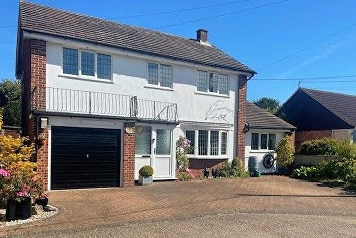 4 Bedroom Detached House For Sale In Lower Street, Tilmanstone, CT14