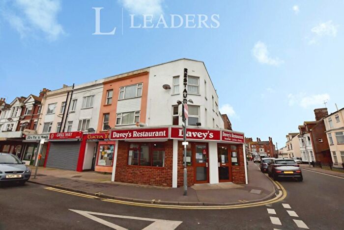 Flat To Rent In Pallister Road, Clacton-on-Sea, Essex, CO15