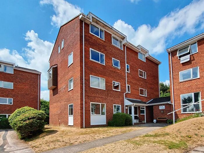 2 Bedroom Apartment For Sale In Katherines Court, Ampthill, Bedfordshire, MK45
