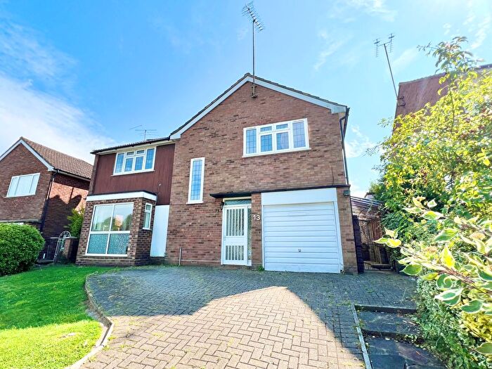 4 Bedroom Detached House To Rent In Bradgate, Cuffley, EN6