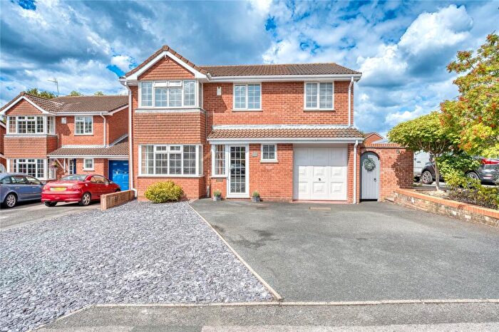 4 Bedroom Detached House For Sale In Kentmere Close, Stafford, Staffordshire, ST17