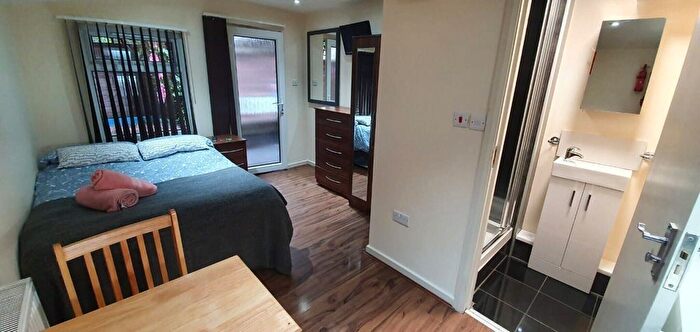 Studio To Rent In Anson Road, London, NW2