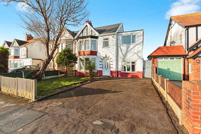 5 Bedroom Semi-Detached House For Sale In Broadway, Thornton-Cleveleys, Lancashire, FY5