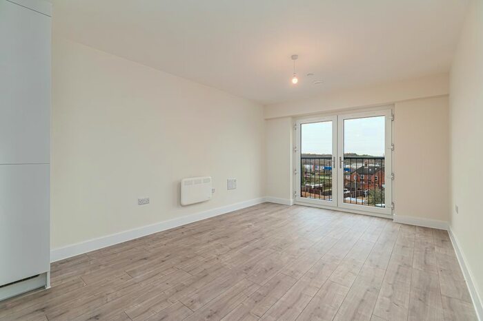 1 Bedroom Flat To Rent In Hunslet House, Station Quarter, Station Road, Corby, NN17