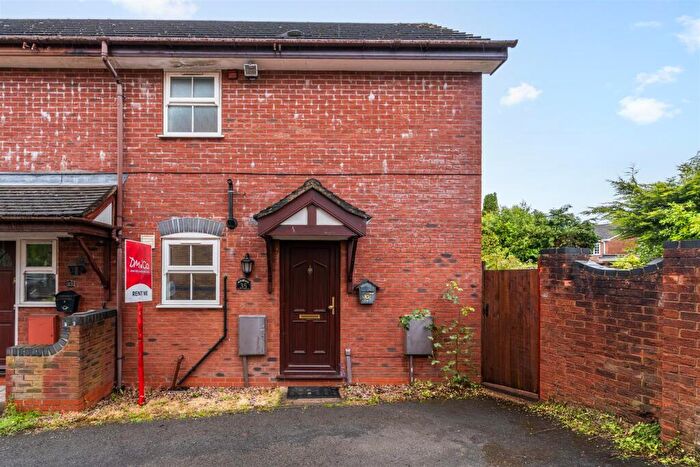 2 Bedroom End Of Terrace House To Rent In Kerswell Drive, Shirley, Solihull, B90