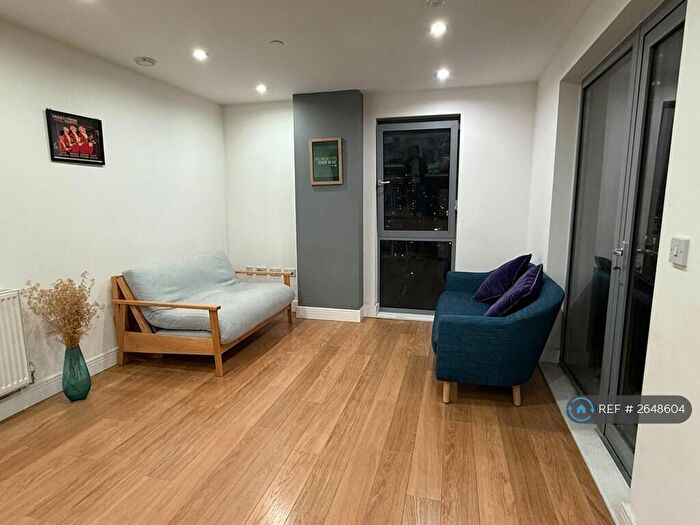 2 Bedroom Flat To Rent In Wilson Tower, London, E1