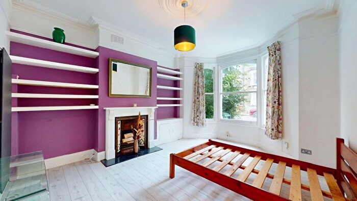 2 Bedroom Flat To Rent In Bardolph Road, Tufnell Park, N7