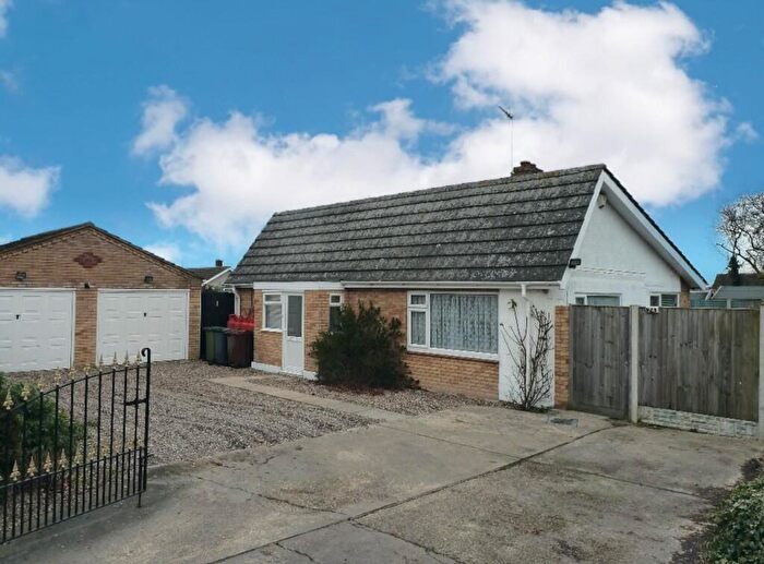3 Bedroom Detached Bungalow To Rent In Black Street, Martham, NR29