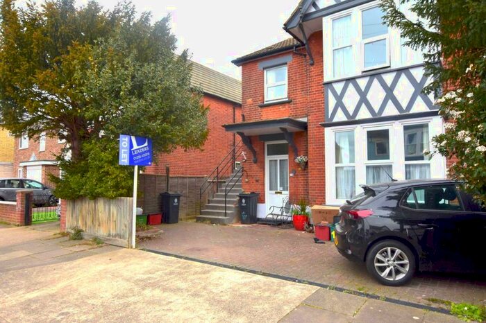 2 Bedroom Maisonette To Rent In Beaconsfield Road, Clacton-on-Sea, CO15