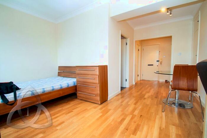 Studio To Rent In Warren Court, Euston Road, Warren Street, NW1