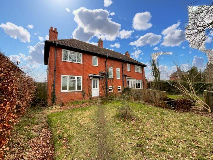 3 Bedroom Terraced House To Rent In Newport Road, Stafford, ST20