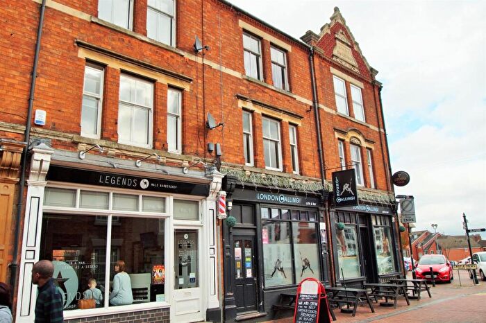 2 Bedroom Flat To Rent In Castle Street, Town Centre, CV21