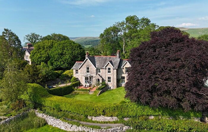 5 Bedroom Detached House For Sale In North Heads, Casterton, LA6