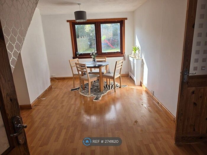 2 Bedroom Terraced House To Rent In St Edmund Place, Dundee, DD3