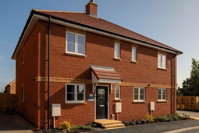 3 Bedroom Semi-Detached House For Sale In Marley Lane, Chalgrove, OX44