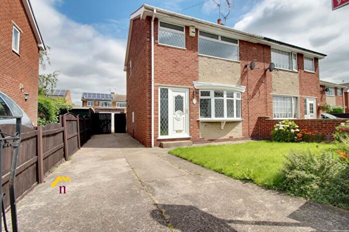 3 Bedroom Semi-Detached House To Rent In Birchwood Close, Thorne, Doncaster, DN8