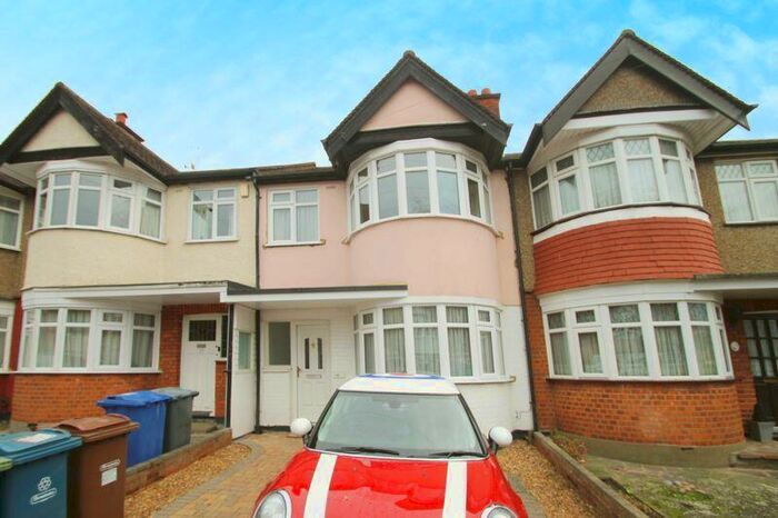 3 Bedroom Terraced House To Rent In Lynton Road, Harrow, HA2
