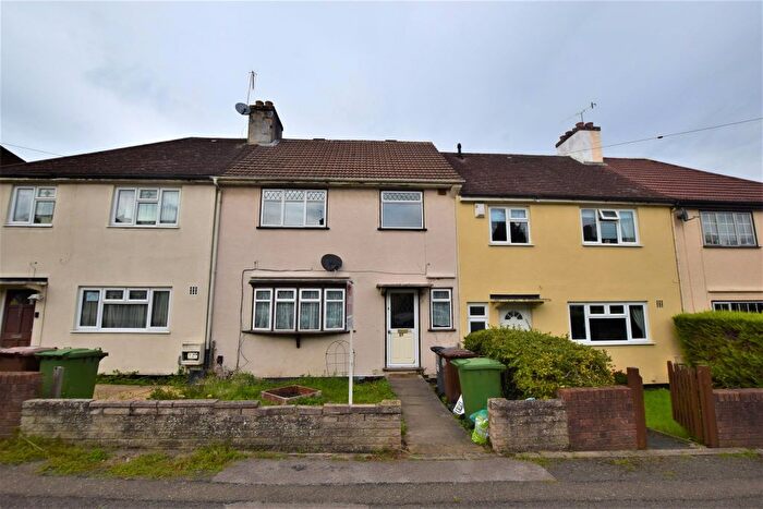 3 Bedroom Property To Rent In Herne Road, Bushey, WD23