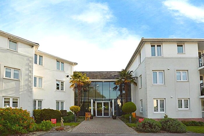 1 Bedroom Flat For Sale In Stanley Road, St. Marychurch, Torquay, TQ1