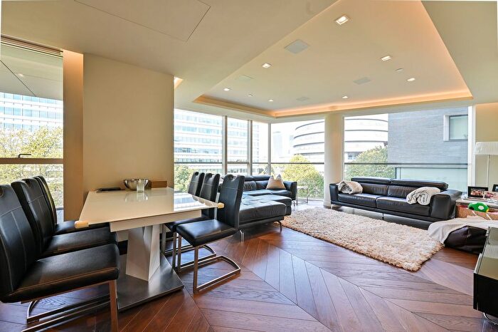 2 Bedroom Flat To Rent In Earls Way, London Bridge, London, SE1