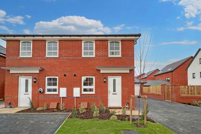 2 Bedroom Semi-Detached House To Rent In Campbell Drive, Upper Lighthorne, Leamington Spa, CV33