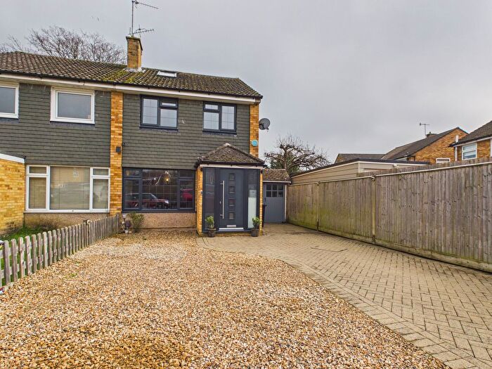 3 Bedroom Semi Detached House For Sale In Darwin Drive, Tonbridge, TN10