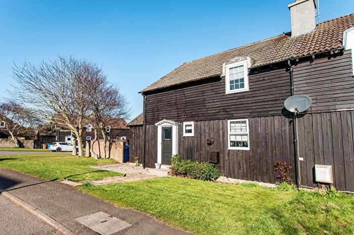 3 Bedroom Semi-Detached House For Sale In Sigurd Road, Thurso, Highland., KW14