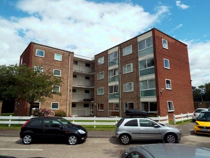 1 Bedroom Apartment To Rent In Hansart Way, Enfield, EN2