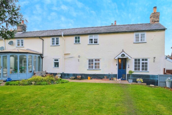 4 Bedroom Semi-Detached House For Sale In Frogge Street, Ickleton, Saffron Walden, CB10