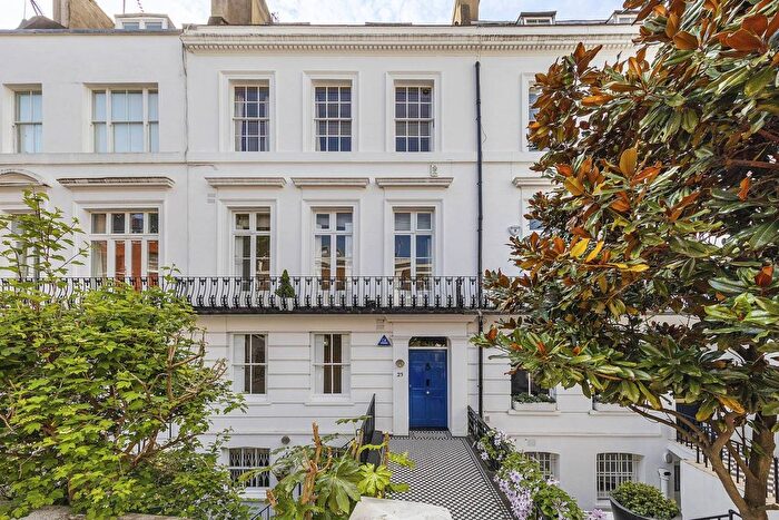 1 Bedroom Flat To Rent In Holland Street, Kensington, London, W8