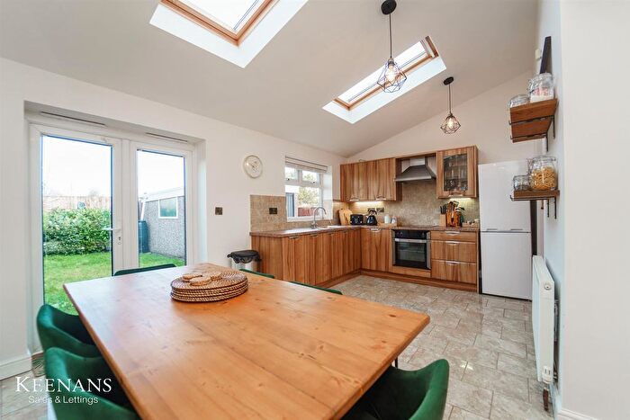 3 Bedroom Semi Detached House For Sale In Ashdown Drive, Swinton, M27