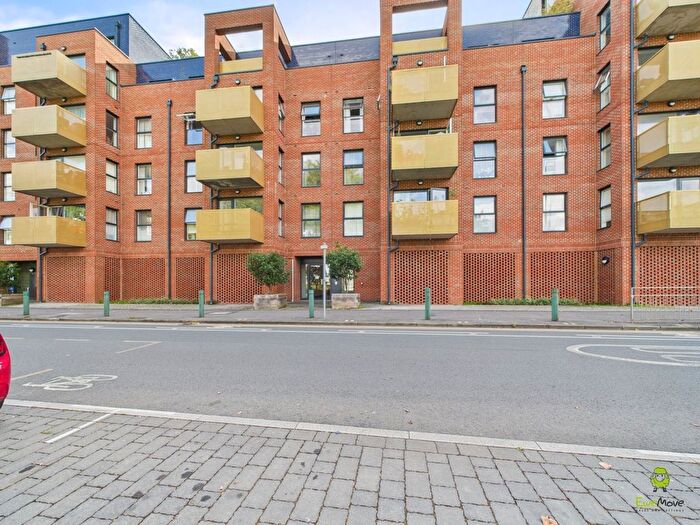 2 Bedroom Flat For Sale In Gala Court, Erith High Street, Erith, Kent, DA8