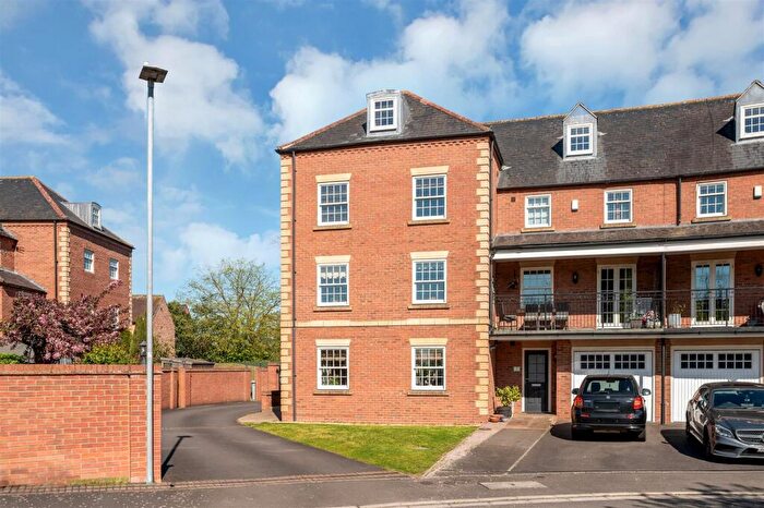 4 Bedroom Apartment For Sale In The Waterfront, Newark, NG24