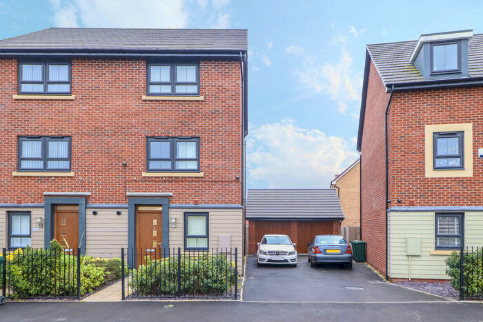 4 Bedroom Semi-Detached House To Rent In Turnstone View, Canley, Coventry, CV4