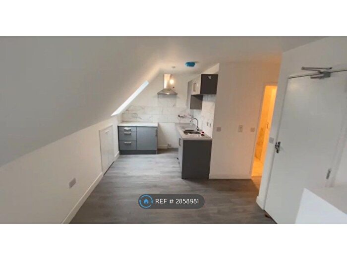 2 Bedroom Flat To Rent In Marlborough Road, Coventry, CV2