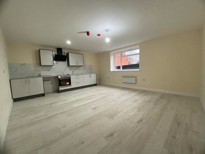 1 Bedroom Apartment To Rent In Knifesmithgate, Chesterfield, S40