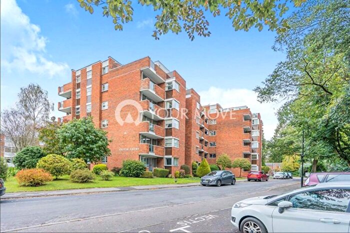 2 Bedroom Flat To Rent In Talbot Close, Southampton, Hampshire, SO16