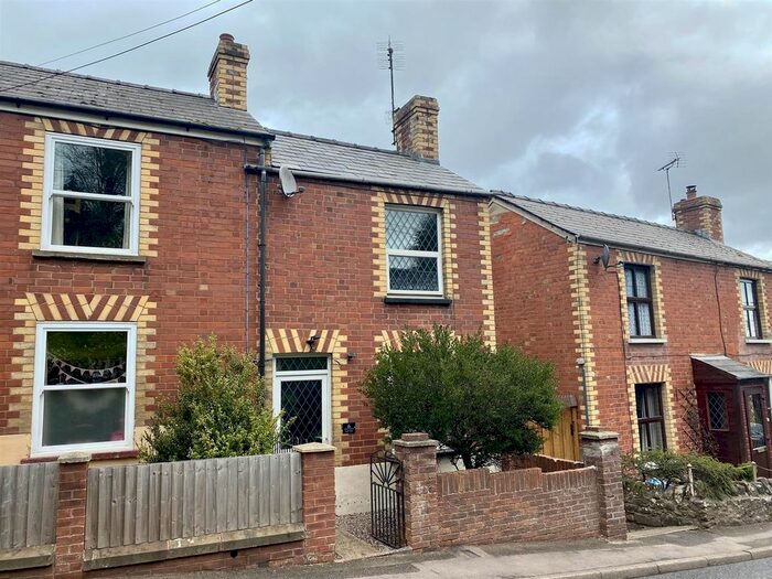 2 Bedroom Property To Rent In Belmont Terrace, The Stenders, Mitcheldean, GL17