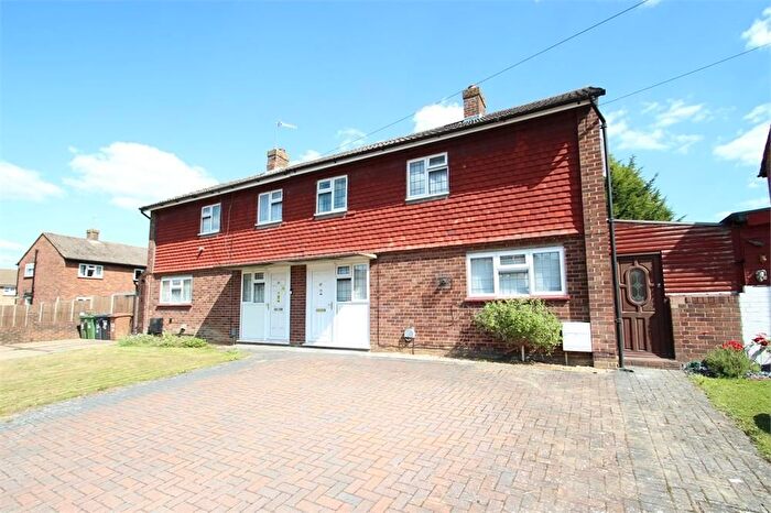 3 Bedroom Semi Detached House To Rent In Dunmore, Guildford, GU2
