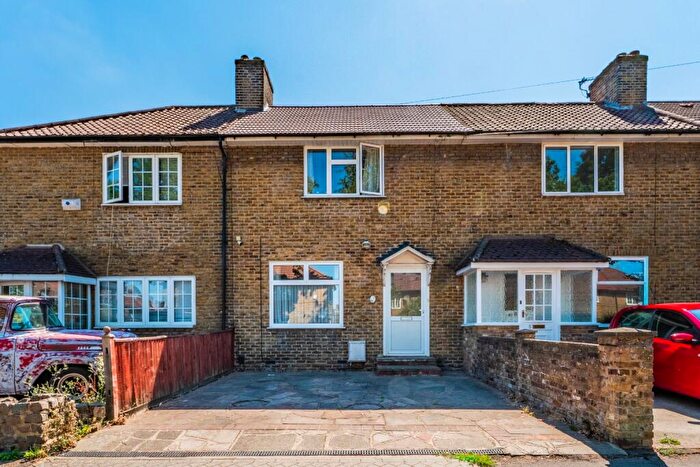 3 Bedroom Terraced House For Sale In Gareth Grove, Bromley, Kent, BR1