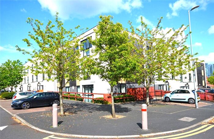 2 Bedroom Apartment To Rent In Greenwood Terrace, Salford, Manchester, M5
