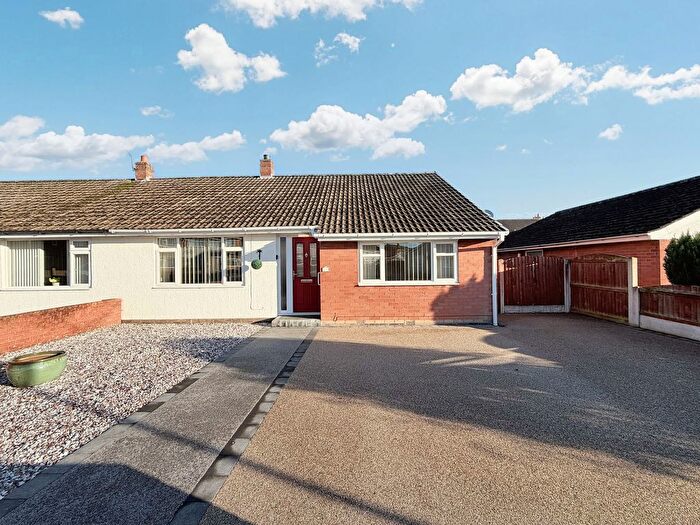 3 Bedroom Semi Detached Bungalow For Sale In Acredale Road, Carlisle, CA2