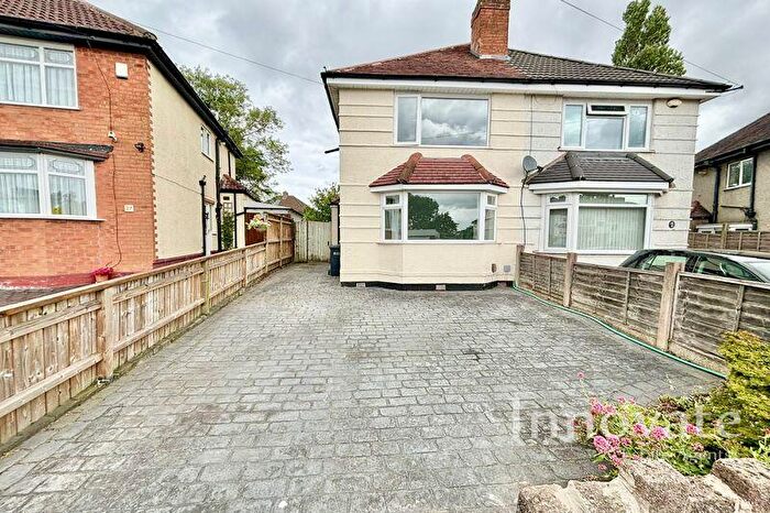 2 Bedroom Semi-Detached House To Rent In Rock Grove, Solihull, B92